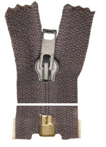 Plastový zip, dělitelný - 65cm - tmavě šedý - Koh-i-noor - BALENÍ 10 ks