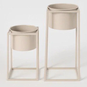 Set dvou béžových kovových květináčů Phoibe Broste Copenhagen