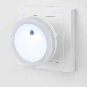 Noční světlo P3315 s fotosenzorem do zásuvky EMOS LED