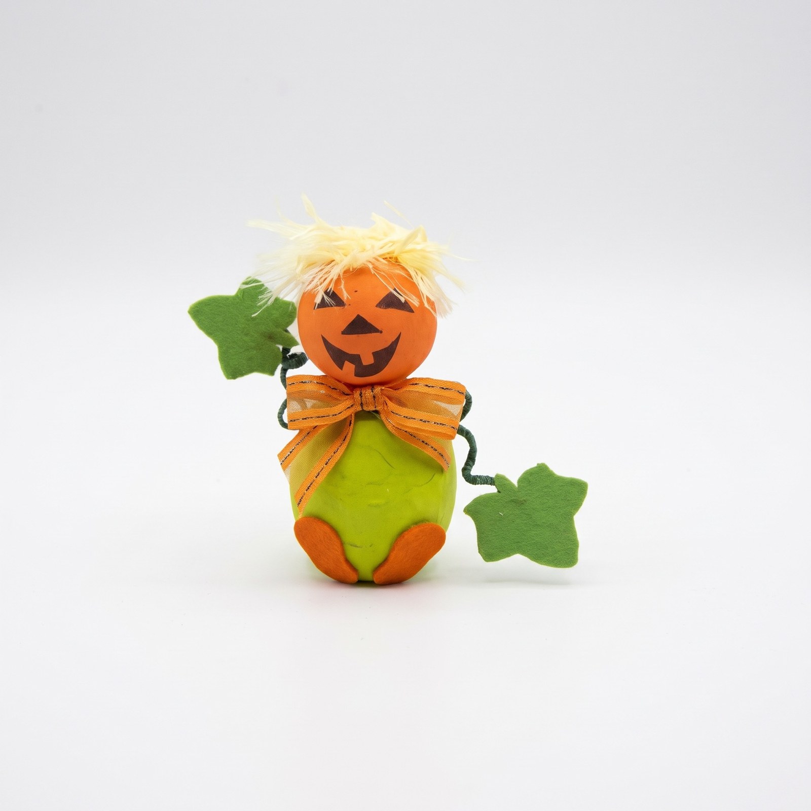 Figurka dýně s obličejem 16 cm – podzimní a halloweenská dekorace, 1 ks